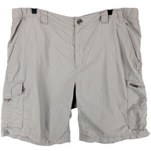 Columbia Cargo Rip-Stop Shorts Men's 38x10 Gray Logo Omni-Shade Nylon